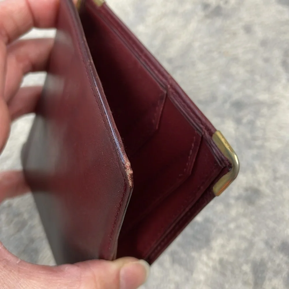 Cartier Paris Designer Bifold Wallet Burgundy Maroon Leather Bill Holder